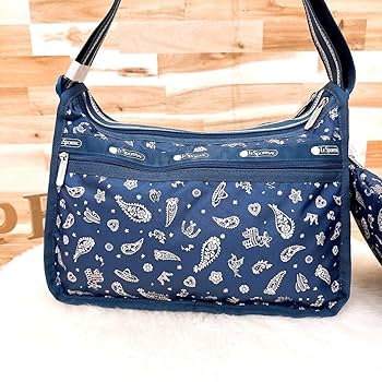 LeSportsac ネイビー ペイズリー ショルダーバッグ Amazon.co.jp: レスポートサック ペイズリー柄 ショルダーバッグ